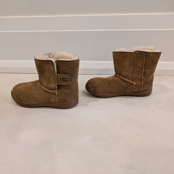 UGG Toddlers' Chestnut Keelan Boot Size 9 - Picture 5 of 14